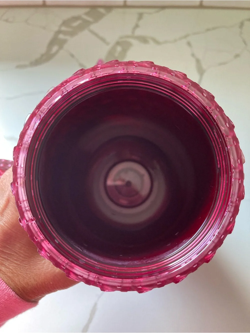 Starbucks Burgundy maroon Red Chain Link texture Venti 24oz Cold Cup Tumbler lid
